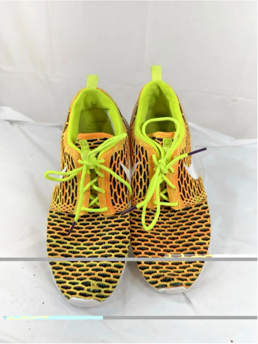 Nike Roshe One Flyknit Volt/White-Total Orange Black 704927-702 Wmn Sz 8